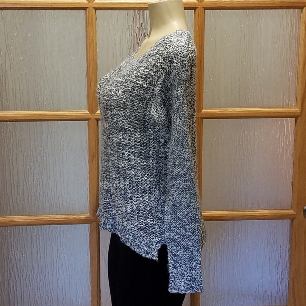 AEROPOSTALE Blue & White Sweater